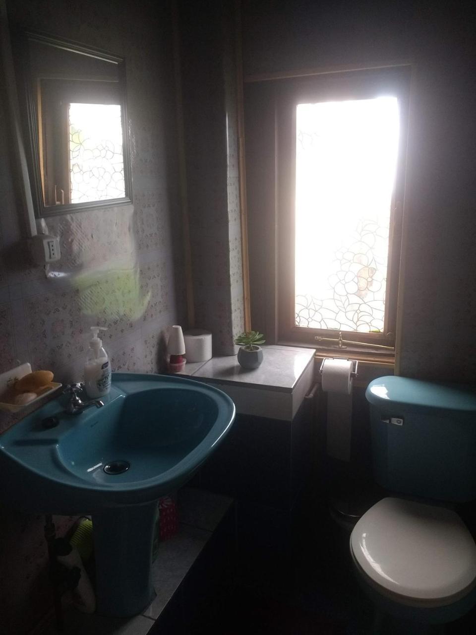 "Mi Hostal Tu Casa" Hostal Familiar Solo Empresas, Turistas Y Viajeros Espacio Para Bicicletas Y Motos Puerto Montt Exterior foto